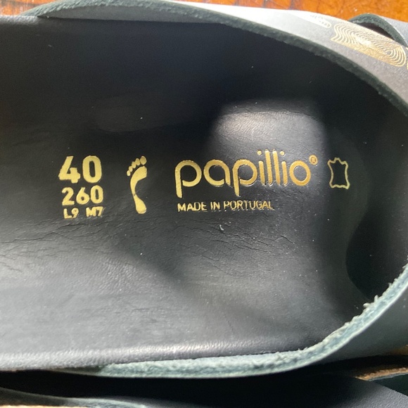 Papillio Sandals made by Birkenstock Black w/ Gold Print Ladies 9 /Mens 7 - Picture 7 of 13